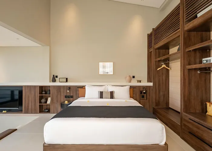 Mesra Stunning Paddy Fields Views - Berawa Villa *